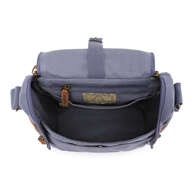 Atona Crossbody