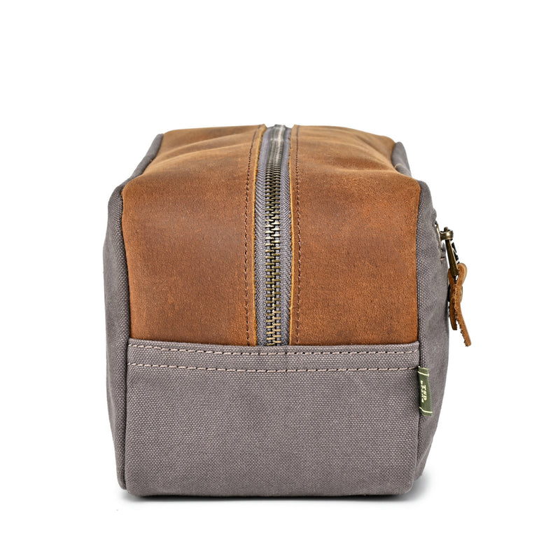 Valley Oak Toiletry Bag