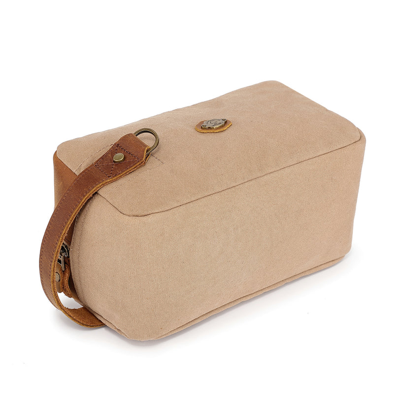 Valley Oak Toiletry Bag