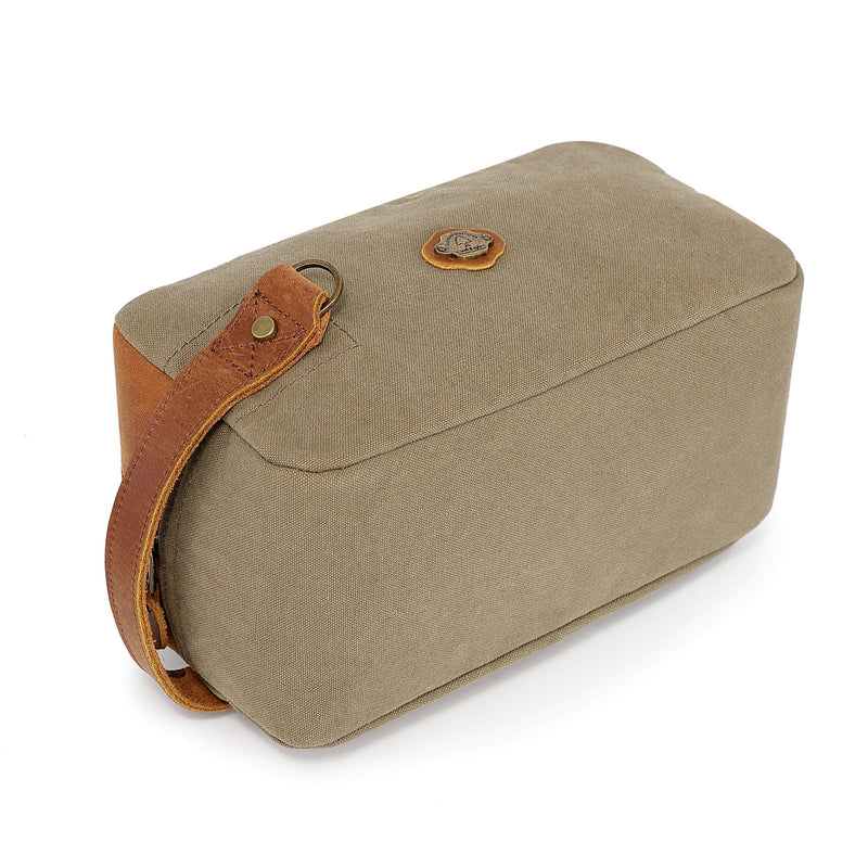 Valley Oak Toiletry Bag