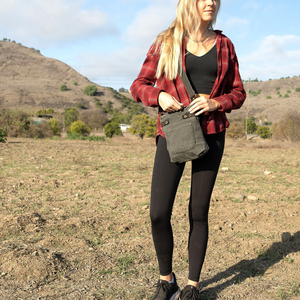 Coastal Crossbody - Grey - image 1