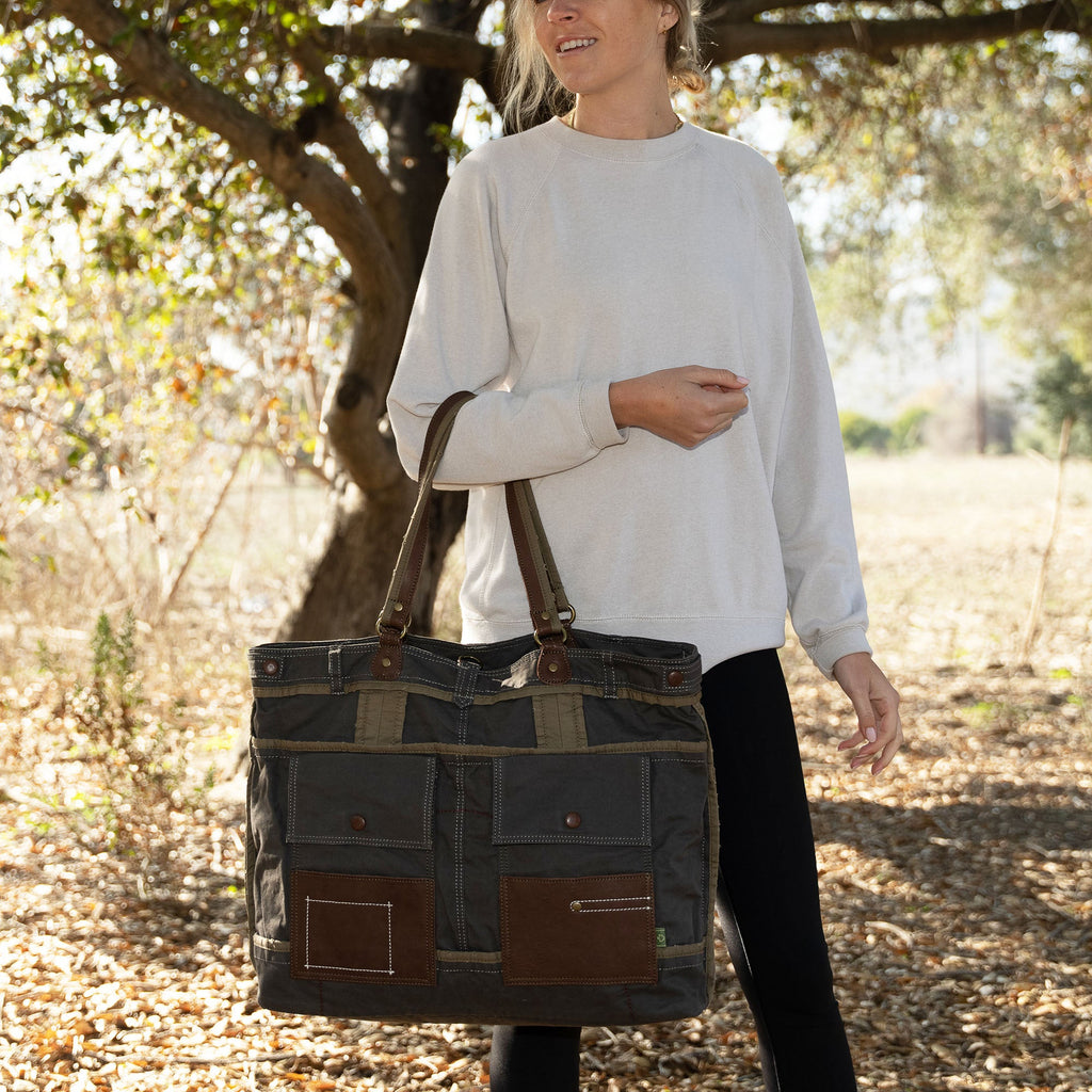 Lake Toya Tote - Grey - image 1