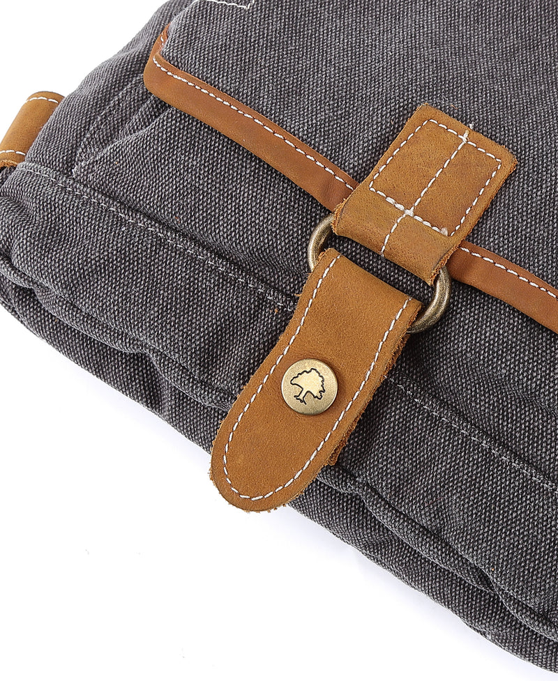 Oak Hill Crossbody